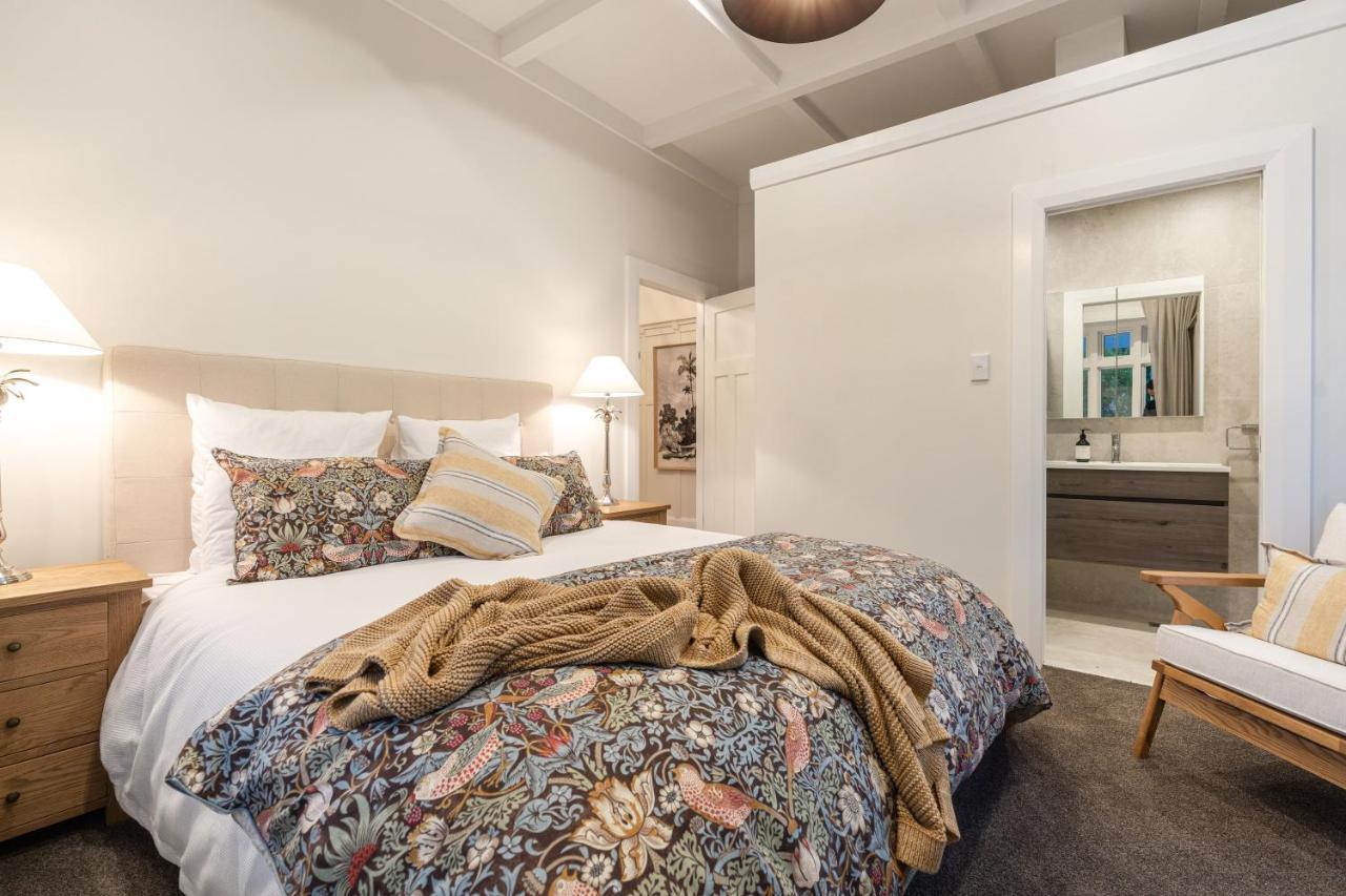 The Village Reserve Boutique Accomodation Окленд Экстерьер фото